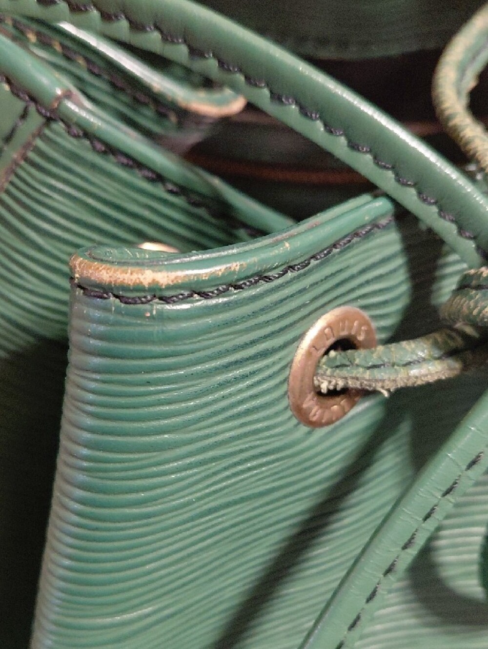 Louis Vuitton Petit Noe In Green Epi Leather GVC - Picture 3 of 16